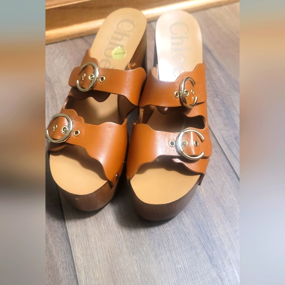 Chloe Clogs